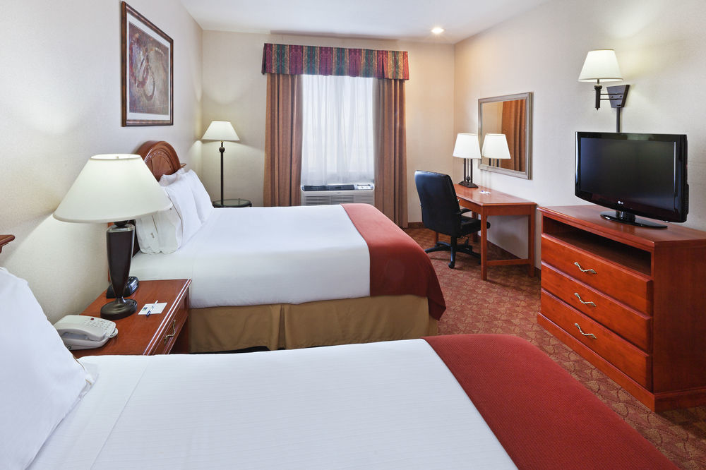 Holiday Inn Express Hotel And Suites Abilene By Ihg חדר תמונה